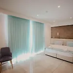 Hai Hotel Ларнака