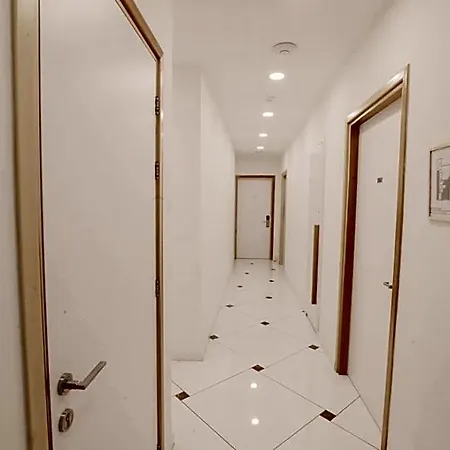 فندق Hai Hotel لارنكا