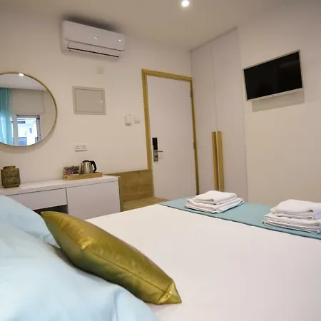 فندق Hai Hotel *